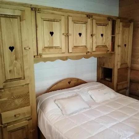 Le Dorf Bed & Breakfast
