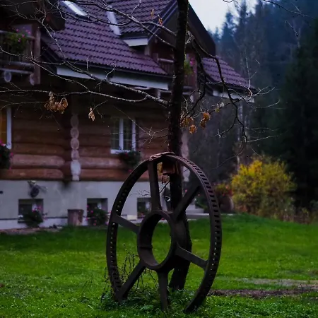 Le Dorf Oda ve Kahvaltı Nötsch
