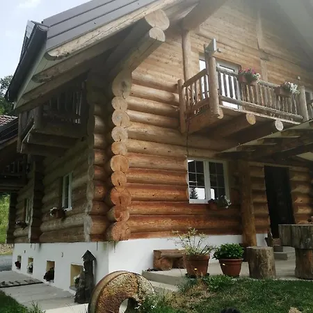 Le Dorf Bed & Breakfast Nötsch